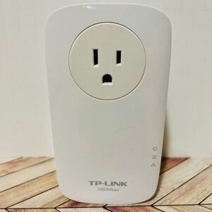 TP-Link TL-PA9020P AV2000 Passthrough Powerline Adapter White 2-Port Gigabit